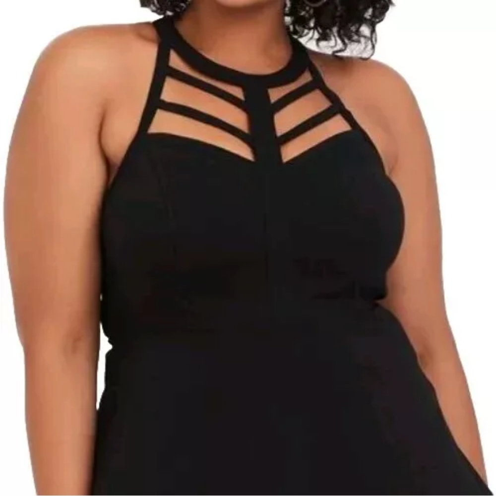 Torrid Blouse Whimisgoth Bengaline High Neck Caged Front Top Emo Punk Biker 5X - Picture 3 of 12